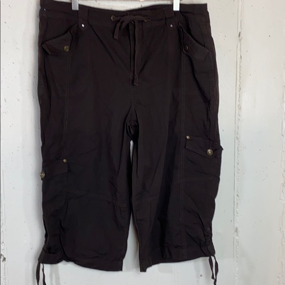 Style & Co. Pants - Style & co 18 brown cargo capris